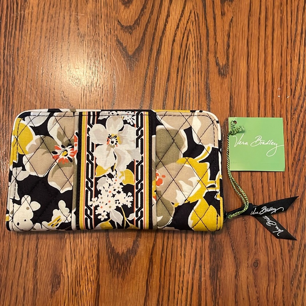 Vera Bradley wallet